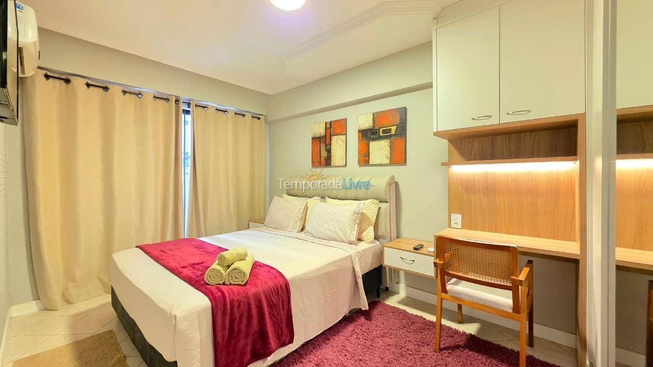 Apartamento para alquiler de vacaciones em Itapema (Meia Praia)