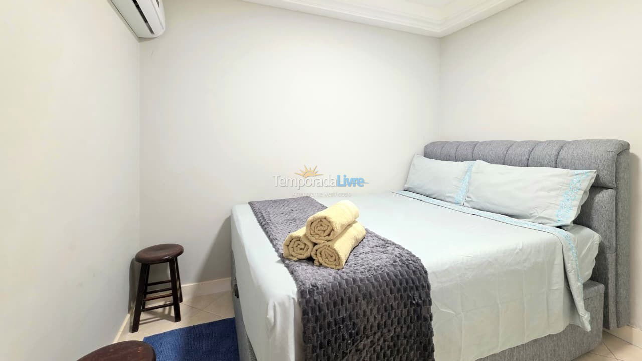 Apartamento para alquiler de vacaciones em Itapema (Meia Praia)