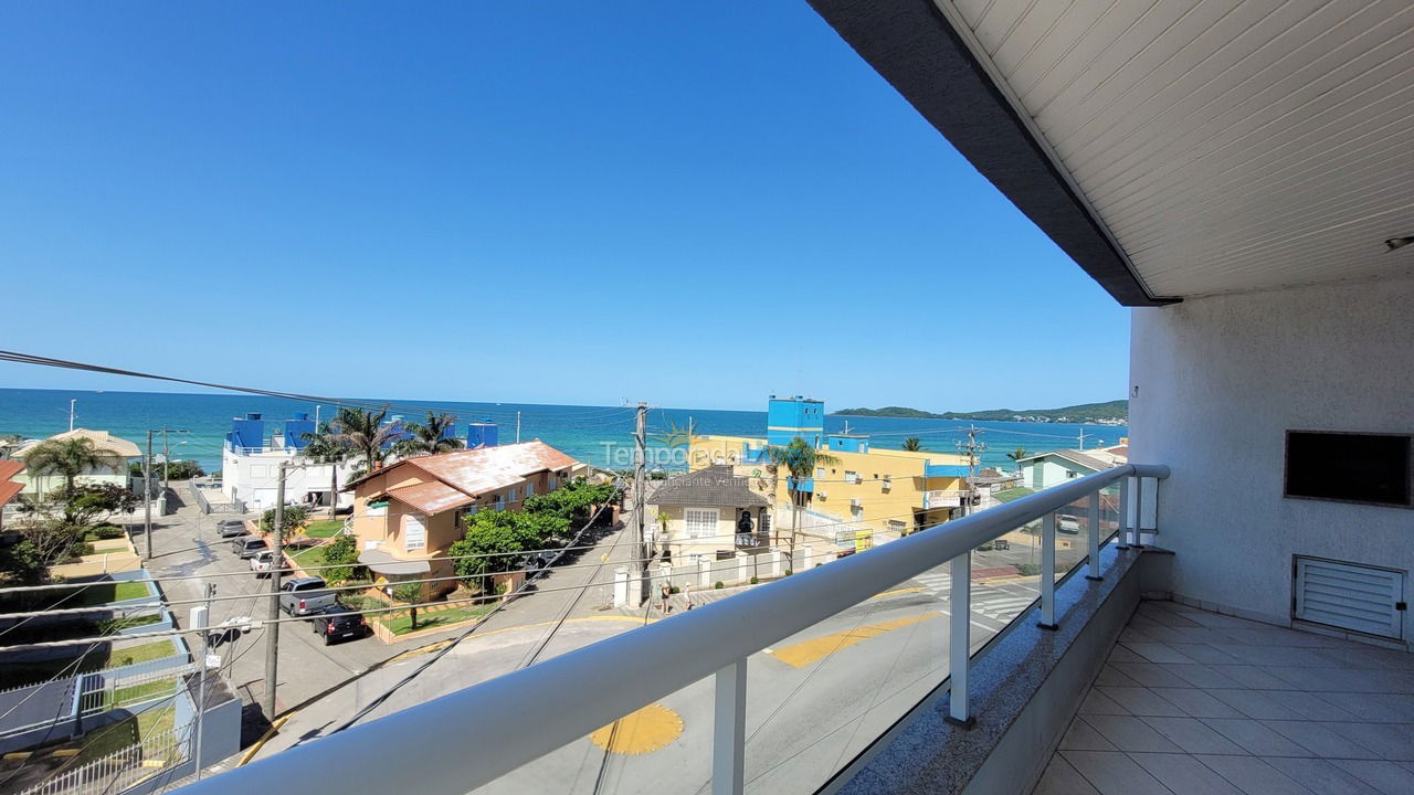 Apartamento para aluguel de temporada em Bombinhas (Praia de Bombas)