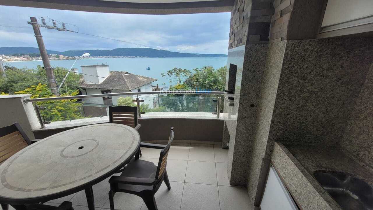 Apartamento para aluguel de temporada em Bombinhas (Praia de Bombinhas)