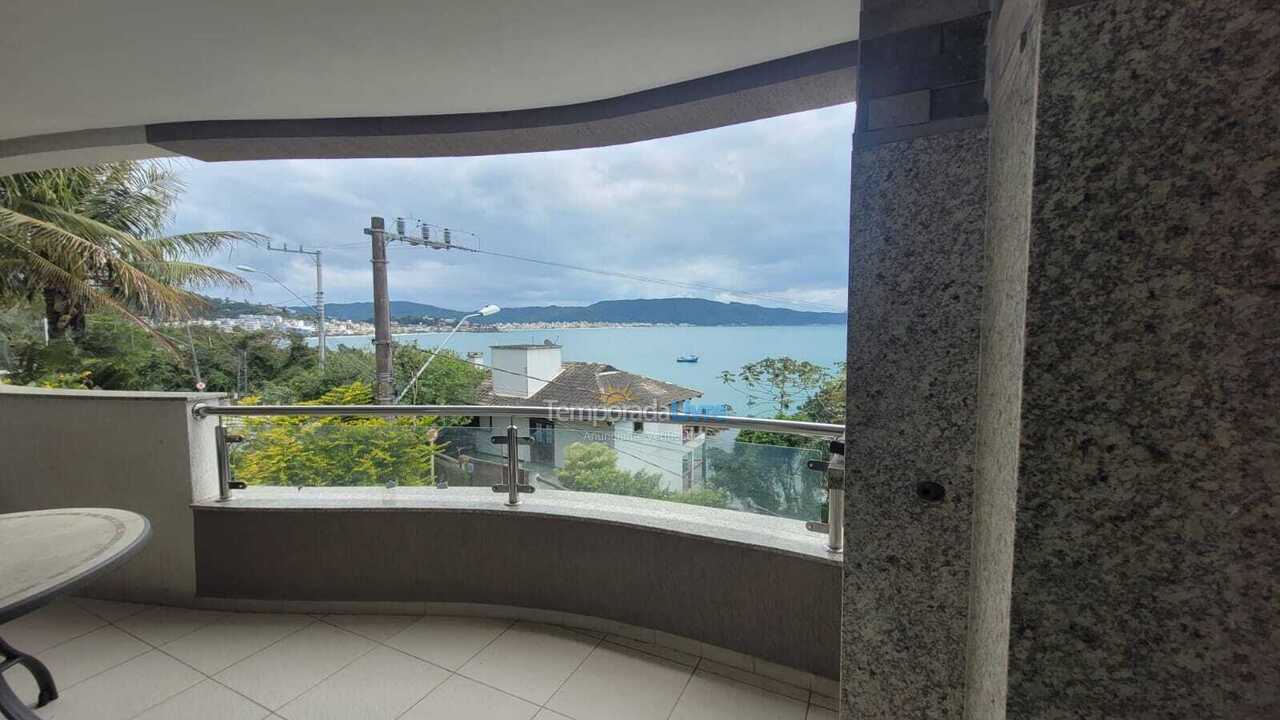 Apartamento para aluguel de temporada em Bombinhas (Praia de Bombinhas)
