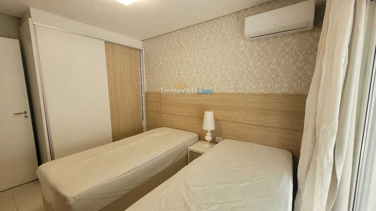 Apartamento para aluguel de temporada em Bombinhas (Praia de Bombinhas)