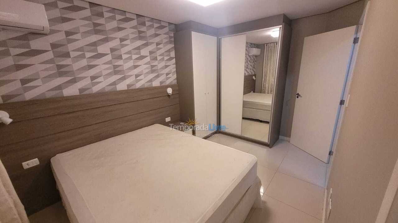 Apartamento para aluguel de temporada em Bombinhas (Praia de Bombinhas)