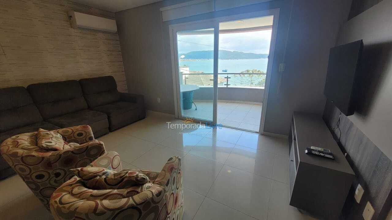 Apartamento para aluguel de temporada em Bombinhas (Praia de Bombinhas)