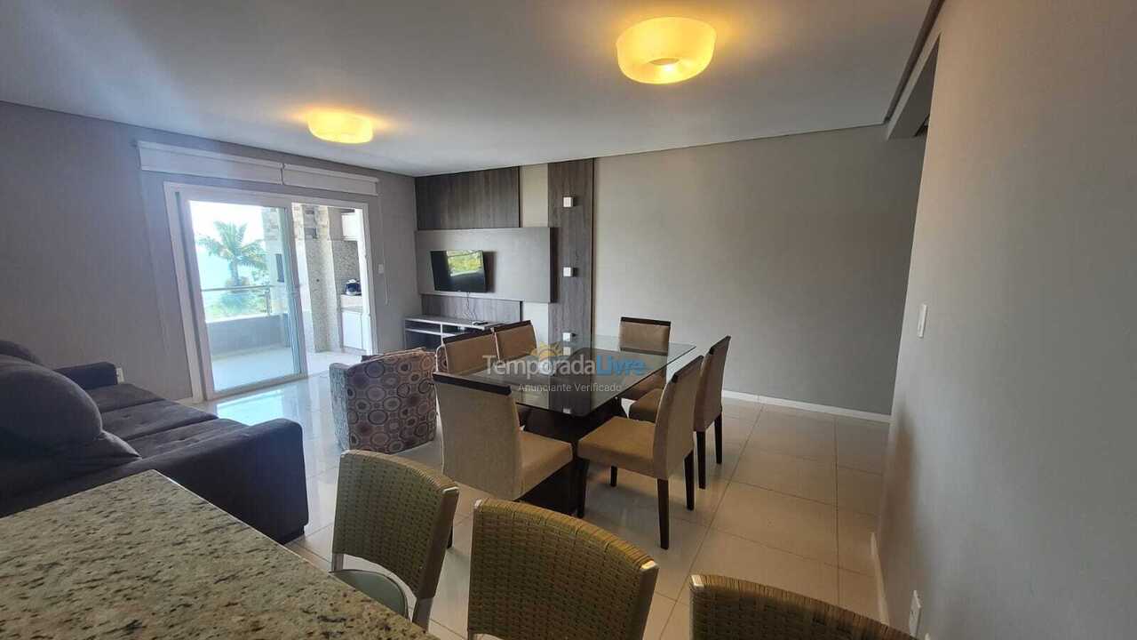 Apartamento para aluguel de temporada em Bombinhas (Praia de Bombinhas)