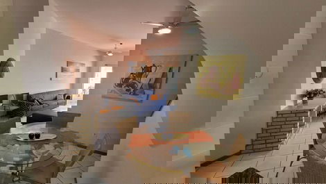 Cobertura duplex com piscina na Praia de Bombas para 7 pessoas