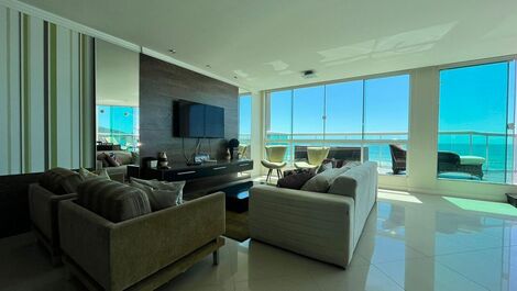 Apartment in Beira Mar Bombas beach Bombinhas SC