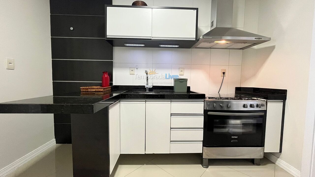 Apartment for vacation rental in Bombinhas (Praia de Bombas)
