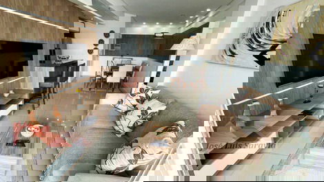 Excelente departamento nuevo con muebles a medida y 2 estacionamientos