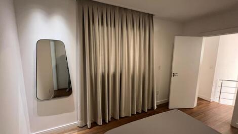 Lindo apartamento duplex Garden com 2 suítes em Mariscal