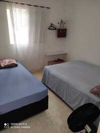 Casa charmosa em condomínio -Cibratel II- Itanhaém