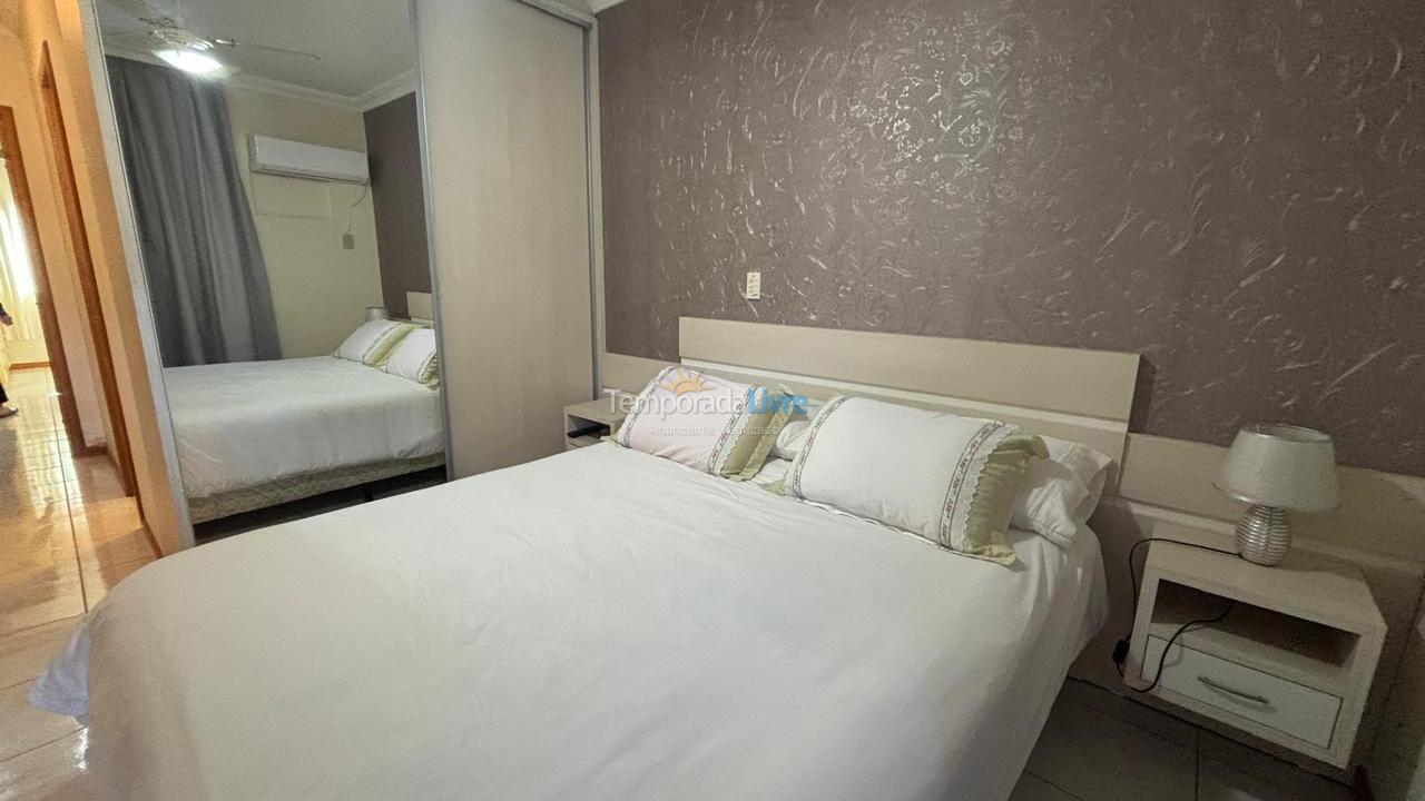 Apartamento para alquiler de vacaciones em Itapema (Meia Praia)