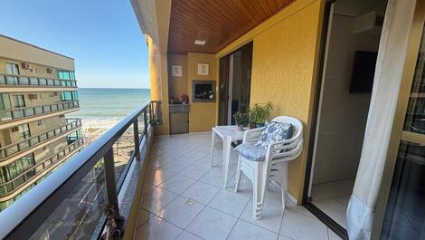 APARTAMENTO CON VISTA AL MAR - CALLE 253 EDIFICIO FRENTE AL MAR!