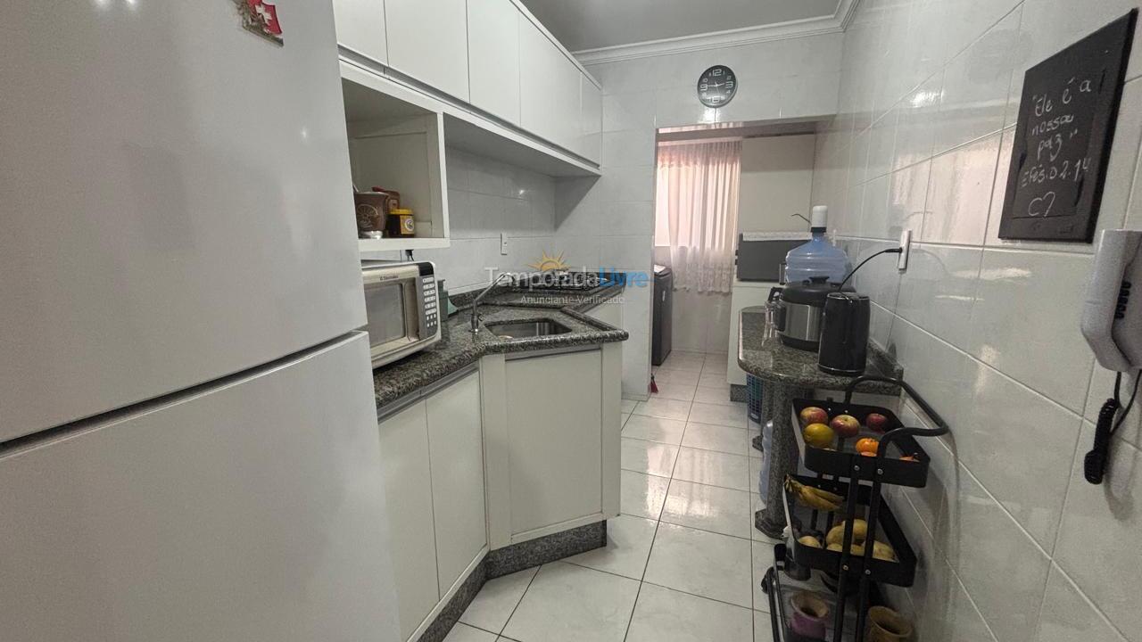 Apartamento para alquiler de vacaciones em Itapema (Meia Praia)