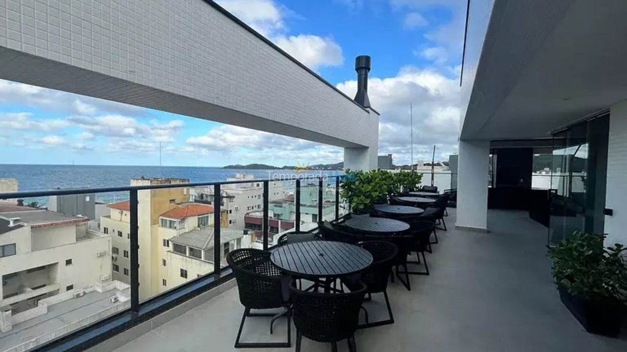 Apartment for vacation rental in Bombinhas (Praia de Bombas)