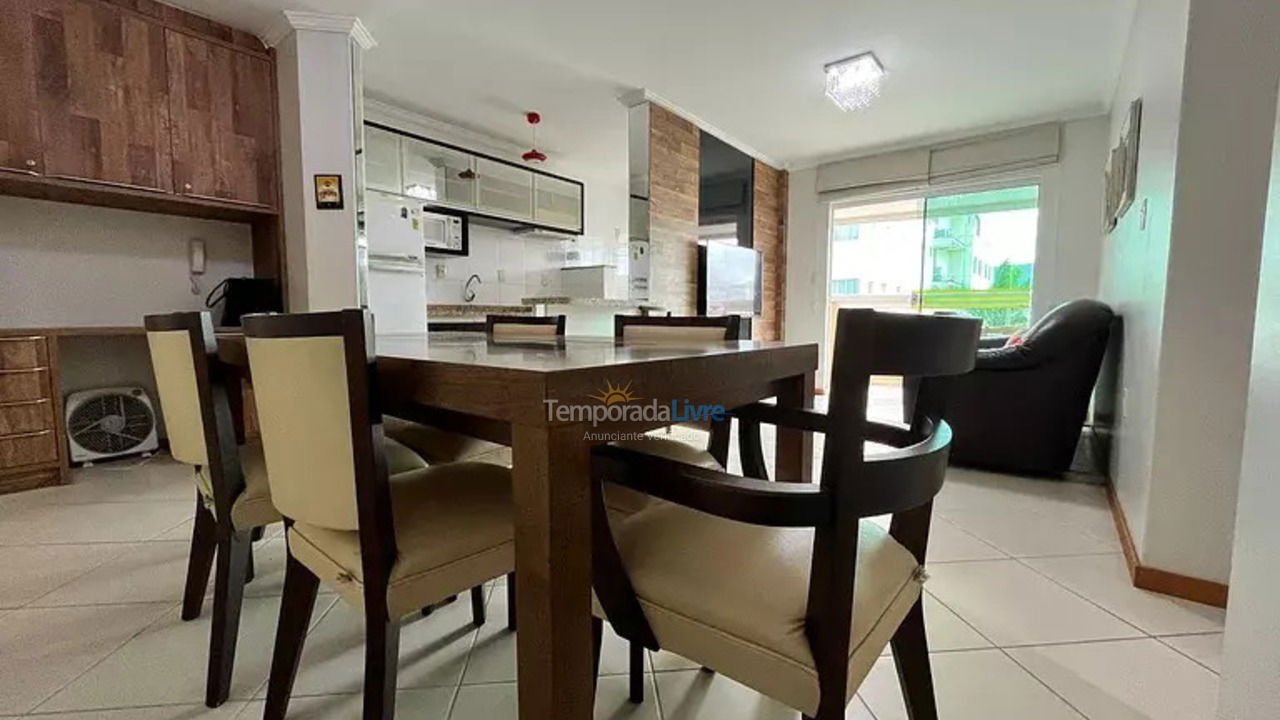 Apartamento para alquiler de vacaciones em Bombinhas (Praia de Bombas)