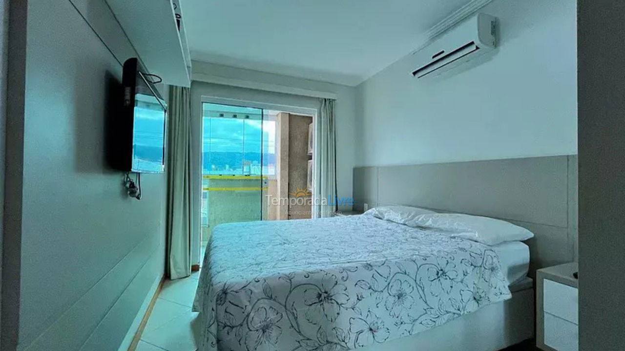 Apartamento para alquiler de vacaciones em Bombinhas (Praia de Bombas)