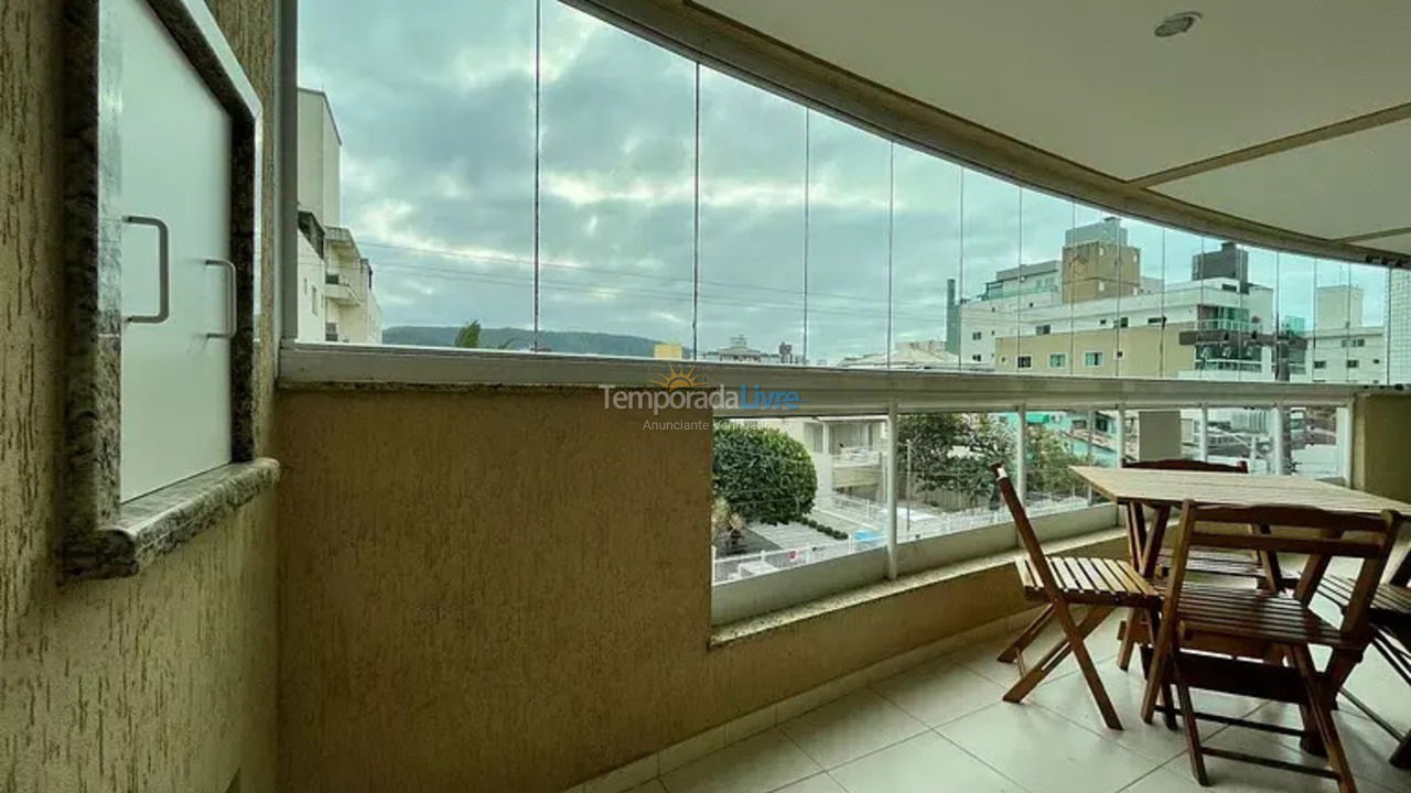 Apartamento para alquiler de vacaciones em Bombinhas (Praia de Bombas)