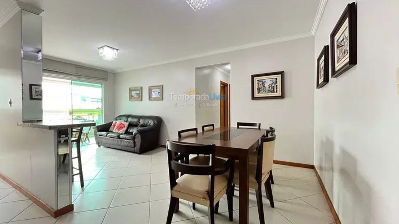 Apartamento para alquiler de vacaciones em Bombinhas (Praia de Bombas)