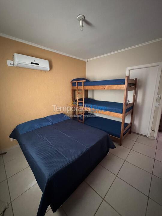 Casa para alquiler de vacaciones em Ubatuba (Praia das Toninhas)