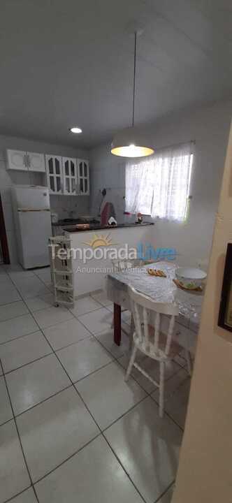 Casa para aluguel de temporada em Praia Grande (Ocian)