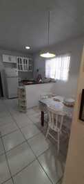 CASA PRAIA GRANDE OCIAN, DOIS DORMIT COM SUITE, DUAS QUADRAS DA PRAIA
