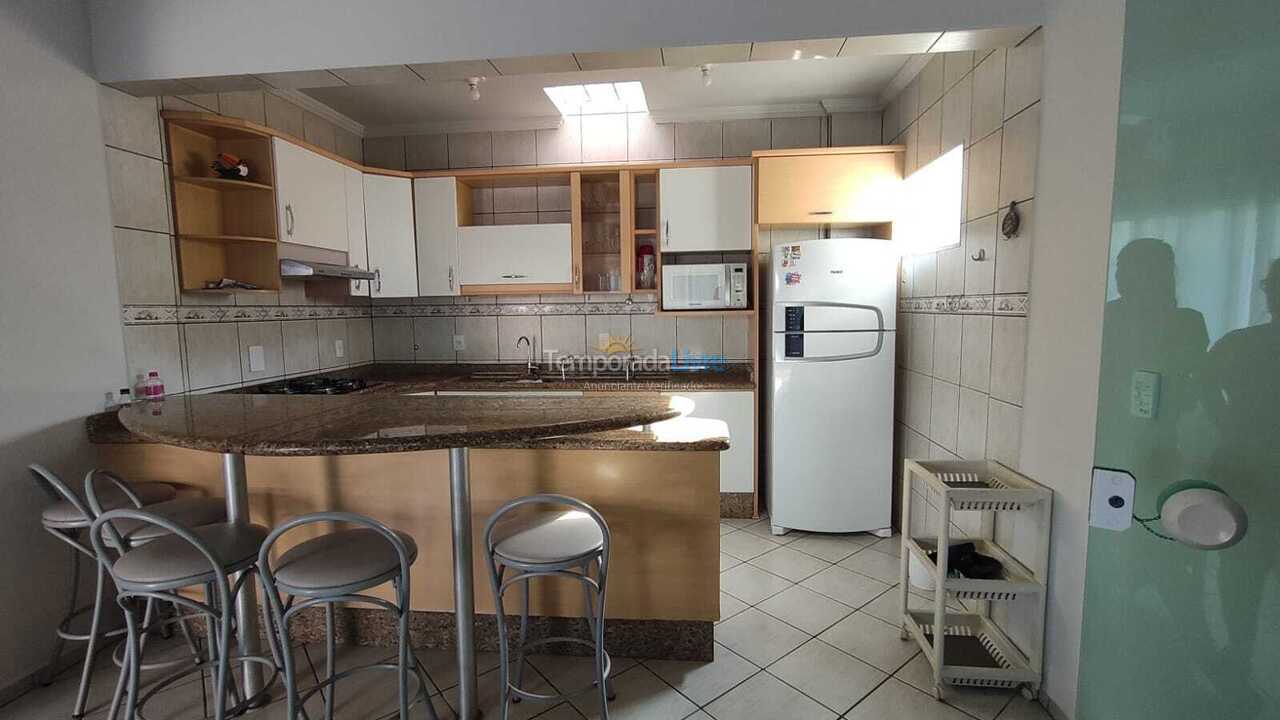 Apartment for vacation rental in Bombinhas (Canto Grande)