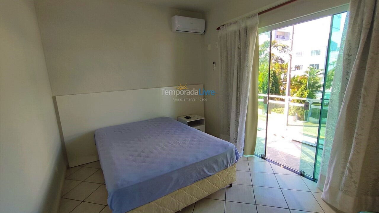 Apartment for vacation rental in Bombinhas (Canto Grande)
