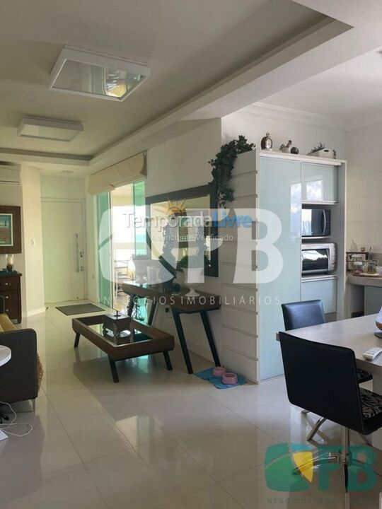 Living/cozinha Apartment for vacation rental in Itapema (Meia Praia)