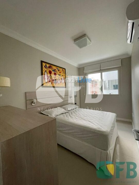 Suite Apartment for vacation rental in Itapema (Meia Praia)