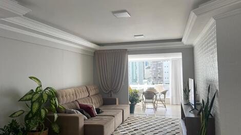 Apartamento para alugar em Itapema - Meia Praia