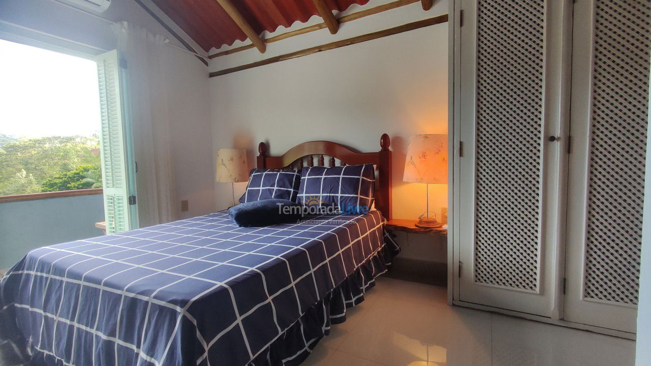 Casa para aluguel de temporada em Paraty (Trindade)