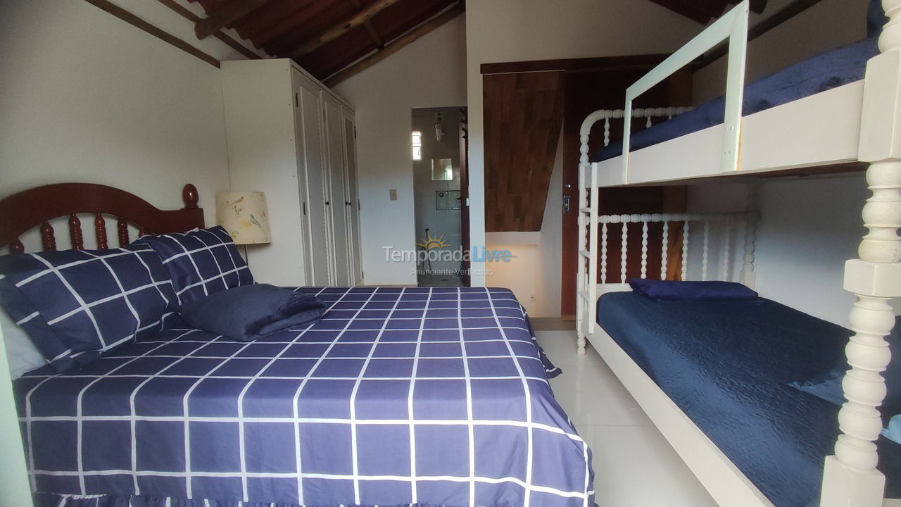 Quarto 2  Casa para aluguel de temporada em Paraty (Trindade)