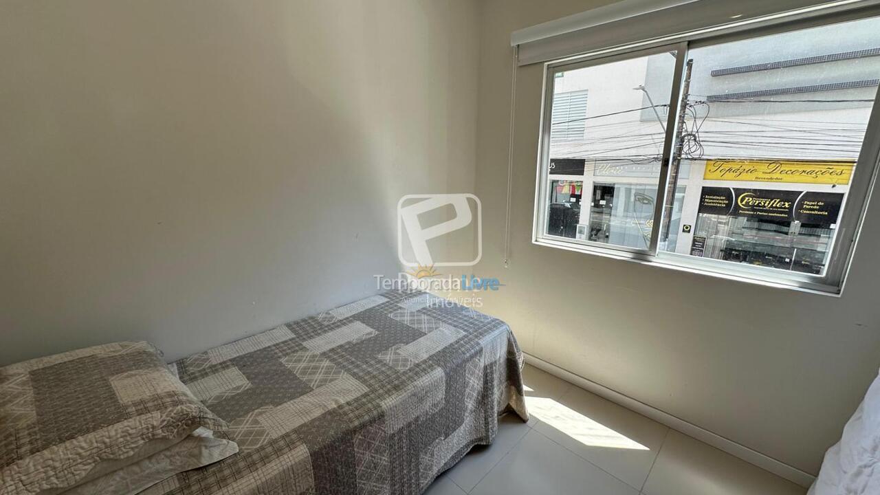 Apartamento para aluguel de temporada em Balneário Camboriú (Centro)