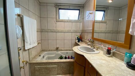 TEMPORADA- APARTAMENTO 2 SUITES NO CENTRO DE BALNEARIO CAMBORIU