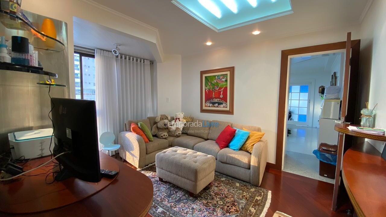Apartamento para aluguel de temporada em Balneário Camboriú (Centro)