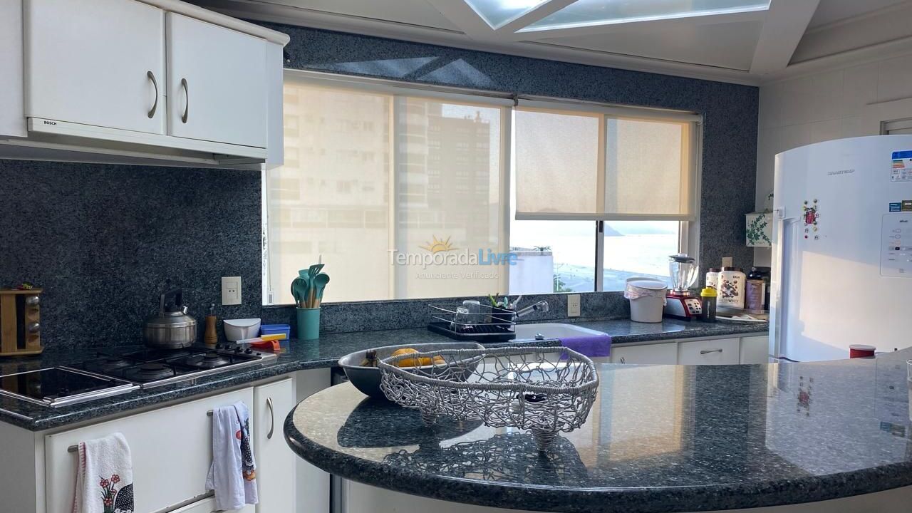 Apartamento para aluguel de temporada em Balneário Camboriú (Centro)