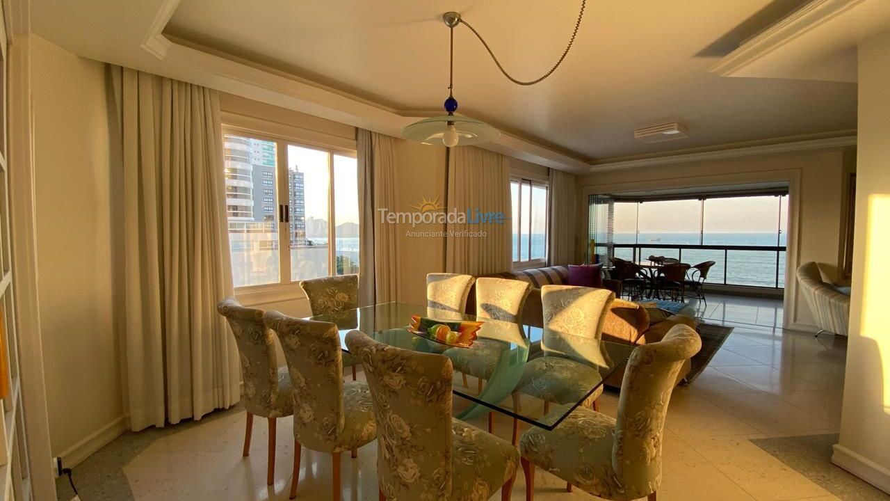 Apartamento para aluguel de temporada em Balneário Camboriú (Centro)