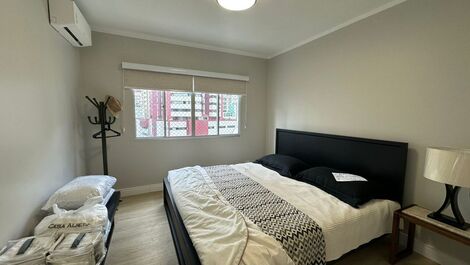 TEMPORADA - APARTAMENTO DE 3 HABITACIONES EN EL CENTRO DE BALNEARIO CAMBORIU