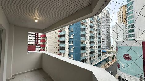 TEMPORADA - APARTAMENTO DE 3 HABITACIONES EN EL CENTRO DE BALNEARIO CAMBORIU