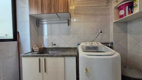 TEMPORADA- APARTAMENTO 3 DORMITORIOS NO CENTRO DE BALNEARIO CAMBORIU