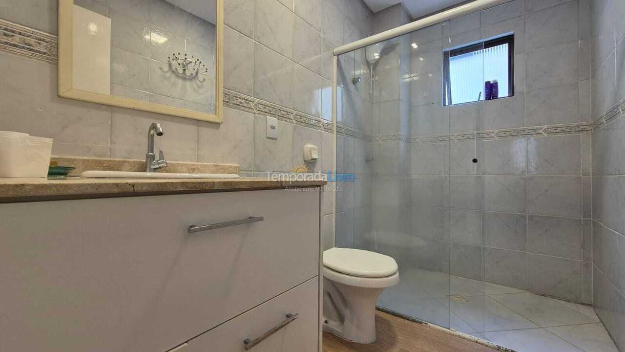 Apartamento para aluguel de temporada em Balneário Camboriú (Centro)
