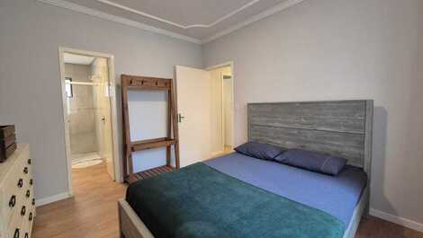 TEMPORADA- APARTAMENTO 3 DORMITORIOS NO CENTRO DE BALNEARIO CAMBORIU