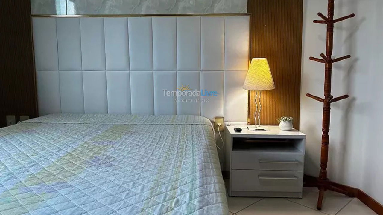 Apartamento para aluguel de temporada em Bombinhas (Praia de Bombas)