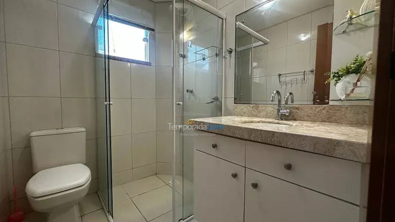 Apartamento para aluguel de temporada em Bombinhas (Praia de Bombas)