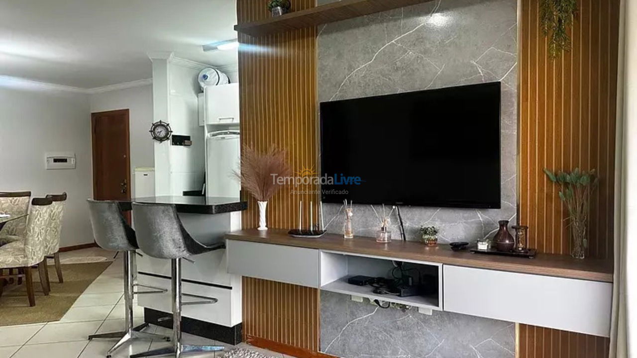 Apartamento para aluguel de temporada em Bombinhas (Praia de Bombas)