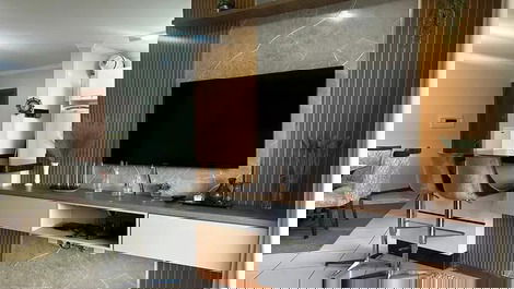 Apartamento com 3 dormitórios climatizados em Bombas para 8 pessoas