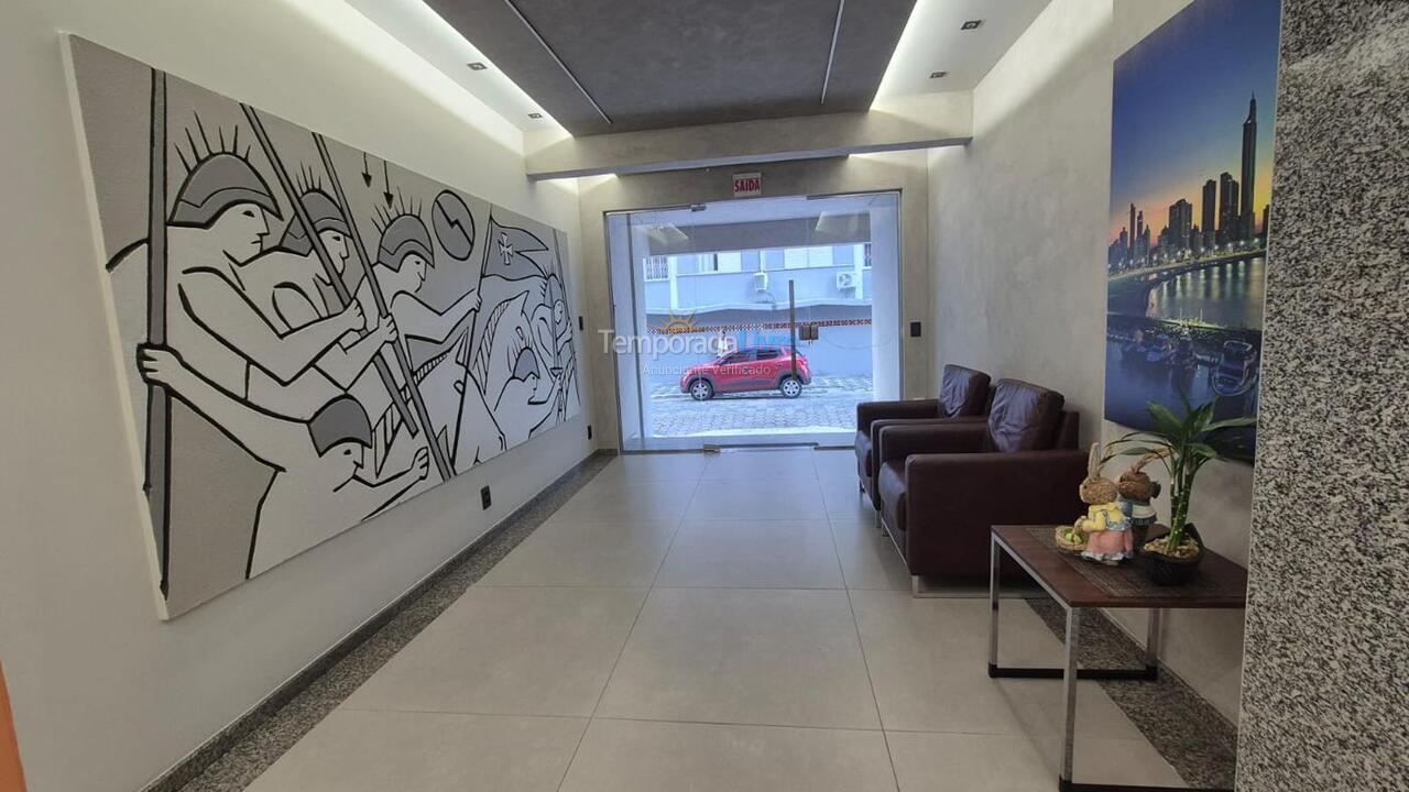 Apartamento para aluguel de temporada em Balneário Camboriú (Centro)