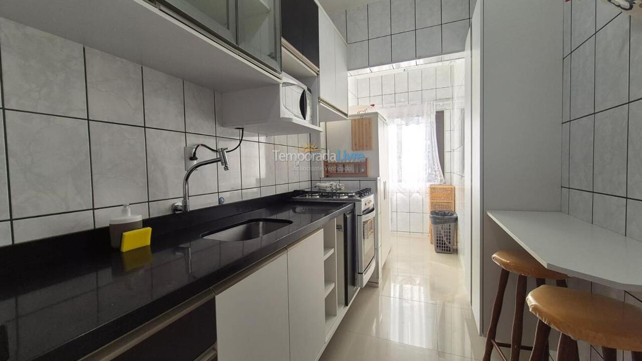 Apartamento para aluguel de temporada em Balneário Camboriú (Centro)
