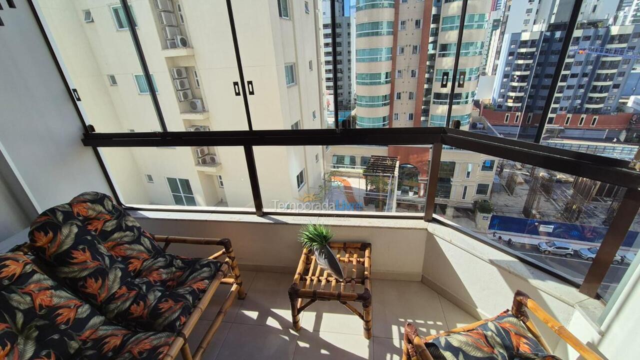 Apartamento para aluguel de temporada em Balneário Camboriú (Centro)